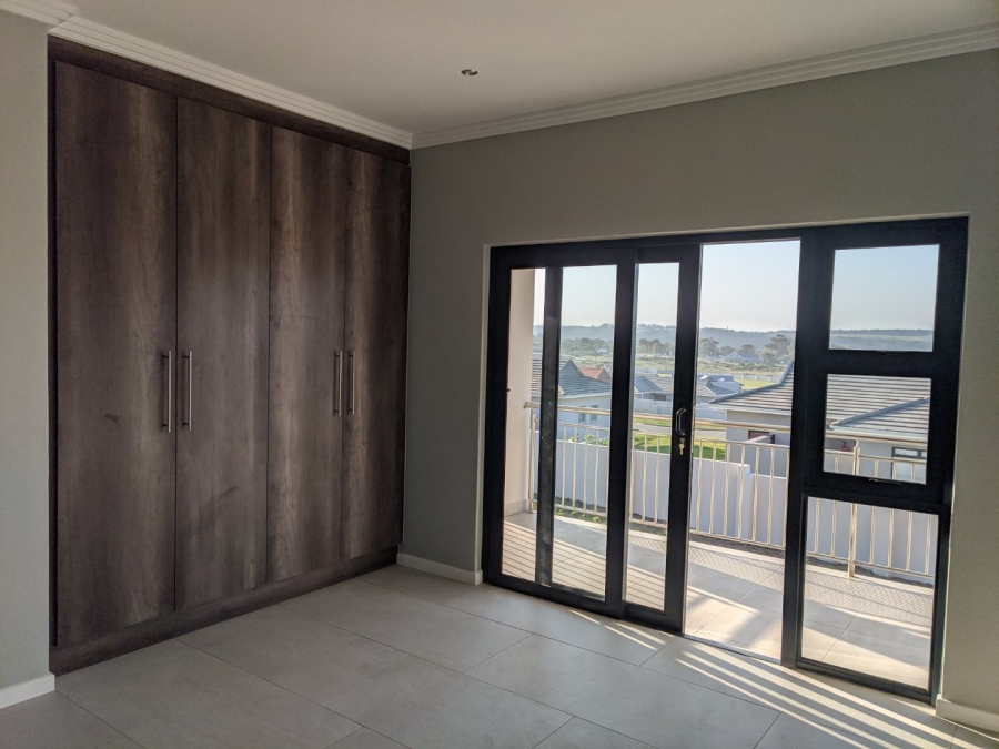 4 Bedroom Property for Sale in Kidds Beach Eastern Cape